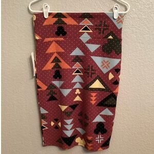 NWT LuLaRoe Cassie Pencil Skirt from the official LuLaRoe Disney Collection S